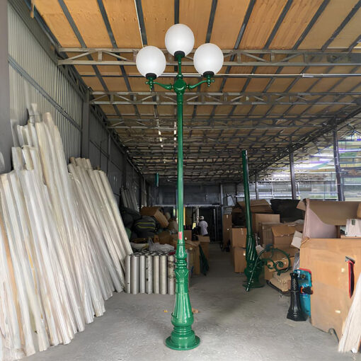 Cột Đèn Sân Vườn 3 Bóng - Hình ảnh 3